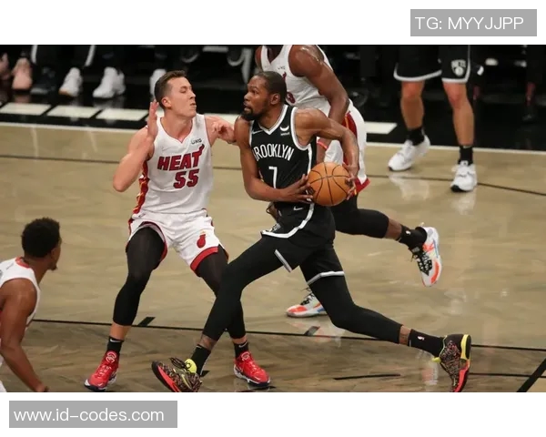 篮网与热火精彩对决回放录像全程回顾与精彩瞬间分析 篮网与热火精彩对决回放录像全程回顾与精彩瞬间分析